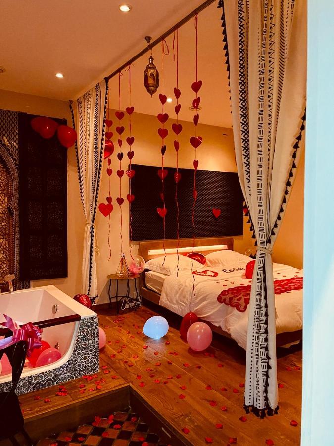 Jacuzzi Love Room Paris Ngoại thất bức ảnh